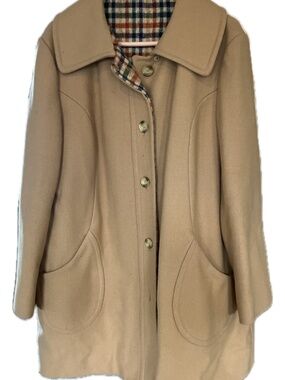 Tan Country Pacer woman’s coat